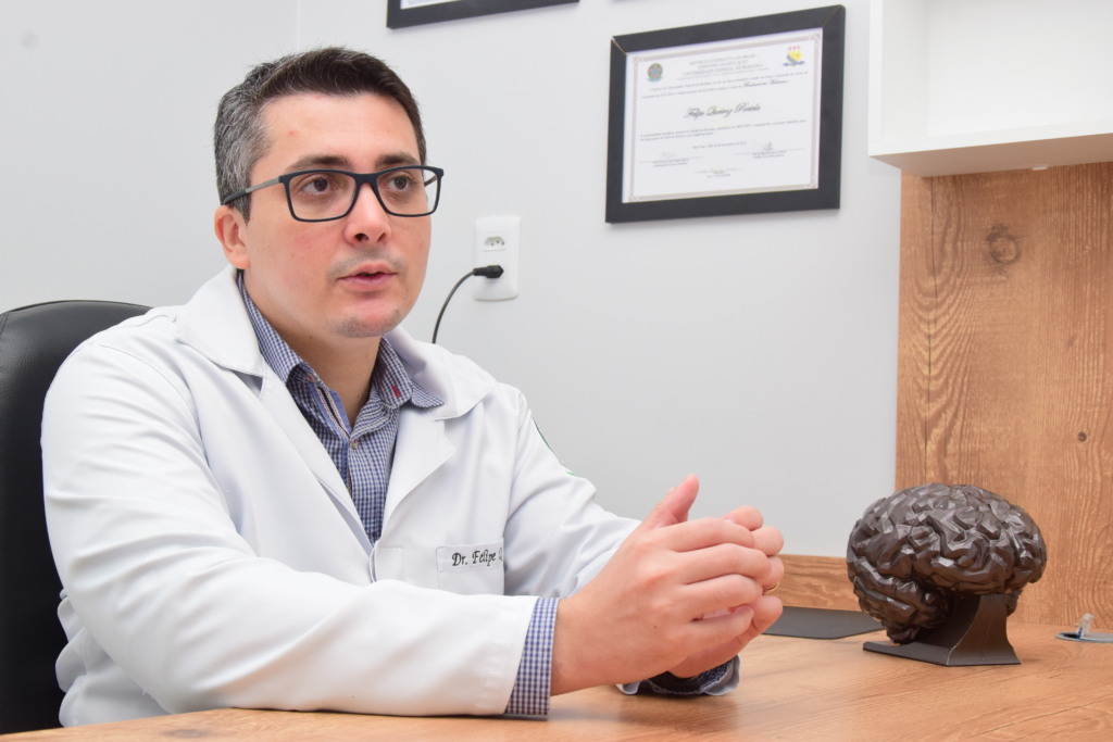 Felipe Queiroz é neurologista (Foto: Nilzete Franco/FolhaBV)
