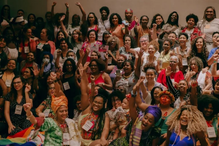 ELAS+, primeiro fundo filantrópico feminista e antirracista por justiça social no Brasil, vai completar 25 anos em 2025 (Foto: Divulgação/ELAS+)