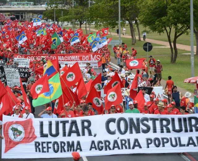 Invasores podem ser proibidos de prestar concurso público (Foto: Reprodução/Fabio Rodrigues Pozzebom/Agência Brasil)