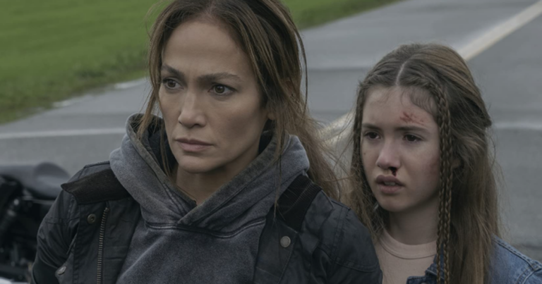 Em filme de muito suspense e ação, Jennifer Lopez tenta resgatar a filha (Foto: Divulgação/Netflix)