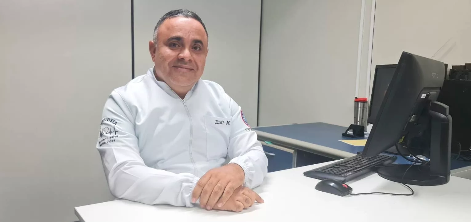 Jocerley Bazilo de Souza atua como coordenador do Núcleo de Segurança do Paciente no Hospital Materno Infantil Nossa Senhora de Nazareth. (Foto:  Ascom/Sesau)