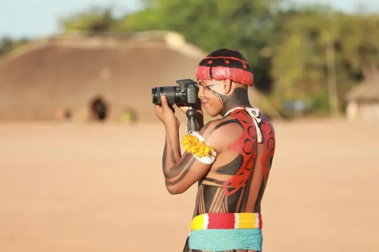 A seleção final incluirá um total de 20 filmes, abrangendo longas, médias e curtas-metragens. (Foto: Coletivo Kuikuro)