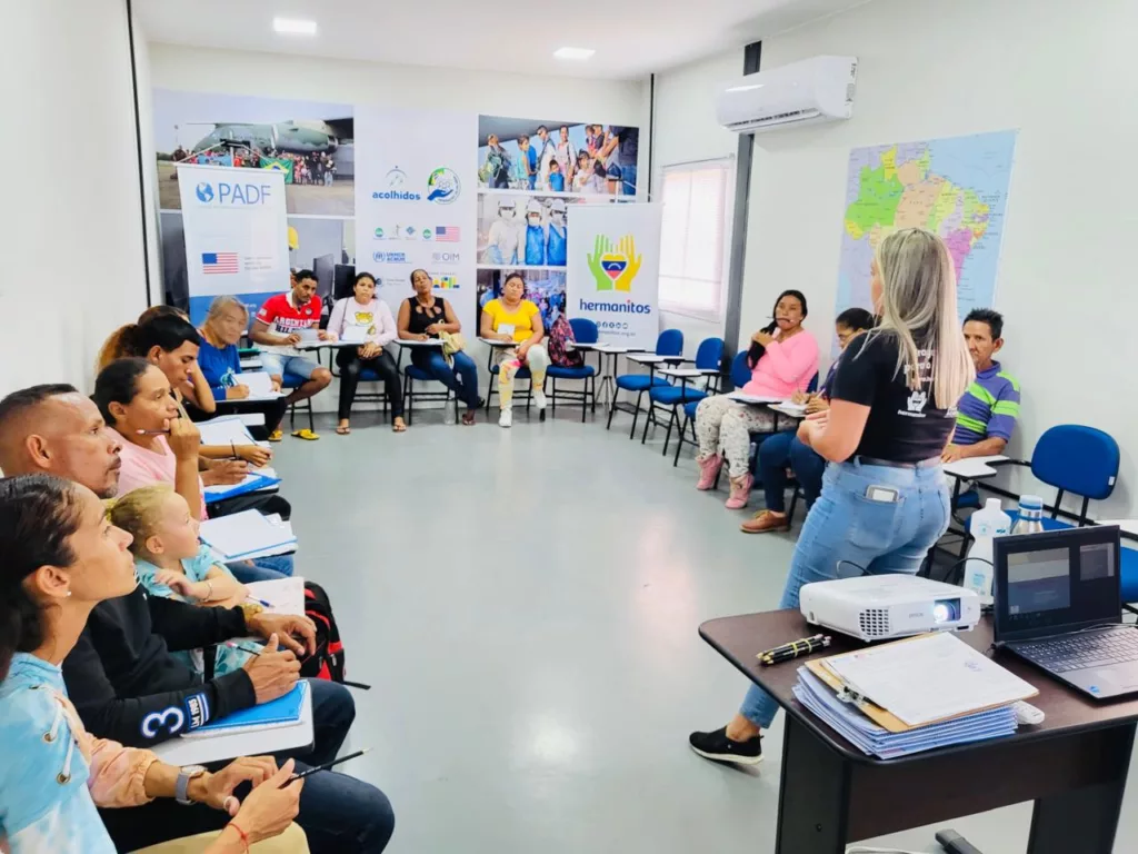 OSC Hermanitos trabalha com a missão de melhorar a qualidade de vida e promover o crescimento econômico de migrantes e refugiados em Boa Vista (Foto: Divulgação)