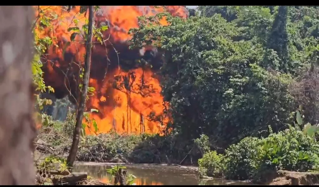 Momento da explosão 