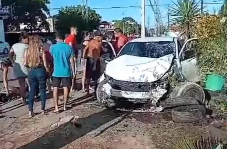 Grave acidente na avenida Mário Homem de Melo mata motociclista (Foto: Divulgação)