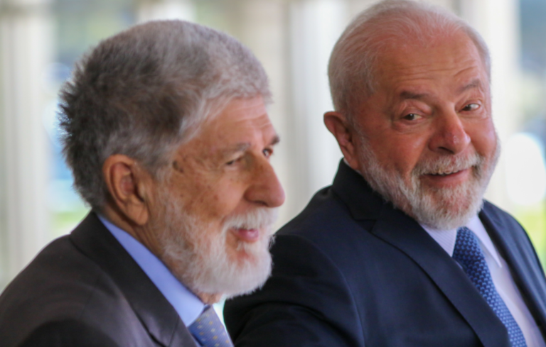 Parabólica: Alguém acredita que enviado de Lula denunciará perseguições de Maduro?