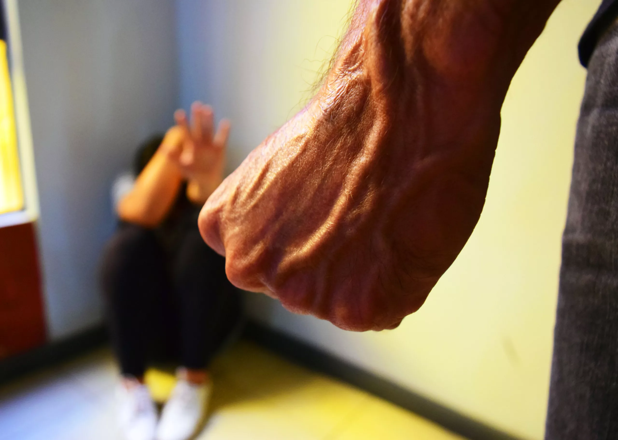 O céu vira campo minado? Ameaças a satélites, internet e ciência 🛰️⚠️