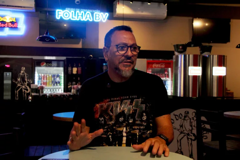 Passarinho empreende com eventos voltados para o rock há mais de 15 anos — Foto: Wenderson Cabral/FolhaBV