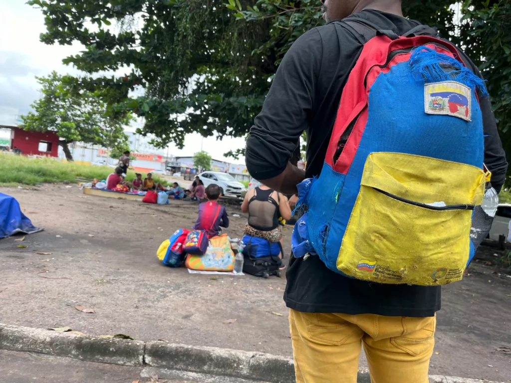 Os migrantes entrevistados pela FolhaBV contestam a veracidade do resultado (Foto: Nilzete Franco/FolhaBV)