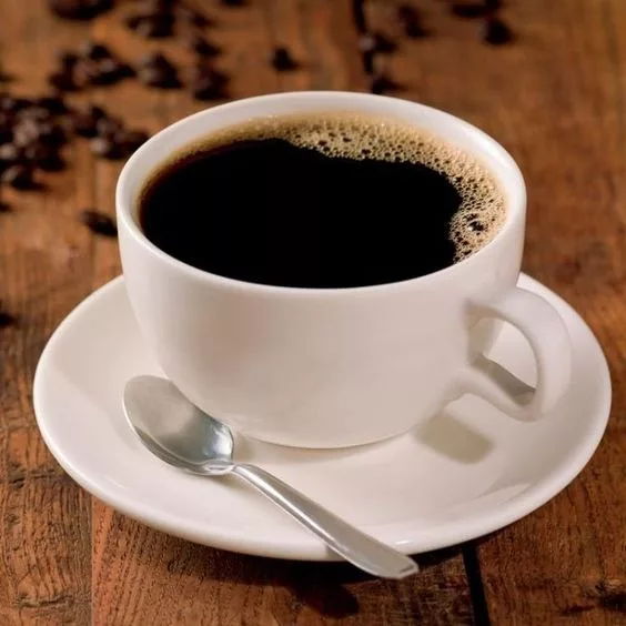 Café, rico em nutrientes como o fósforo, que dá mais energia ao corpo. (Foto: Reprodução)