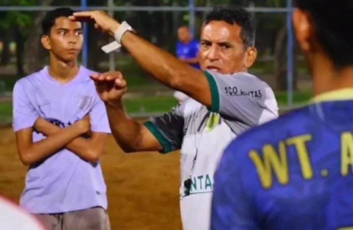 Técnico Ronaldy de Jesus do River Sub-20: 'Nossa equipe vai brigar pelo título'