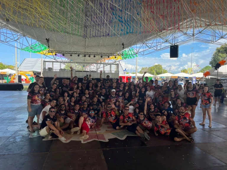 Equipe da quadrilha Eita Junina. (Foto: Divulgação)