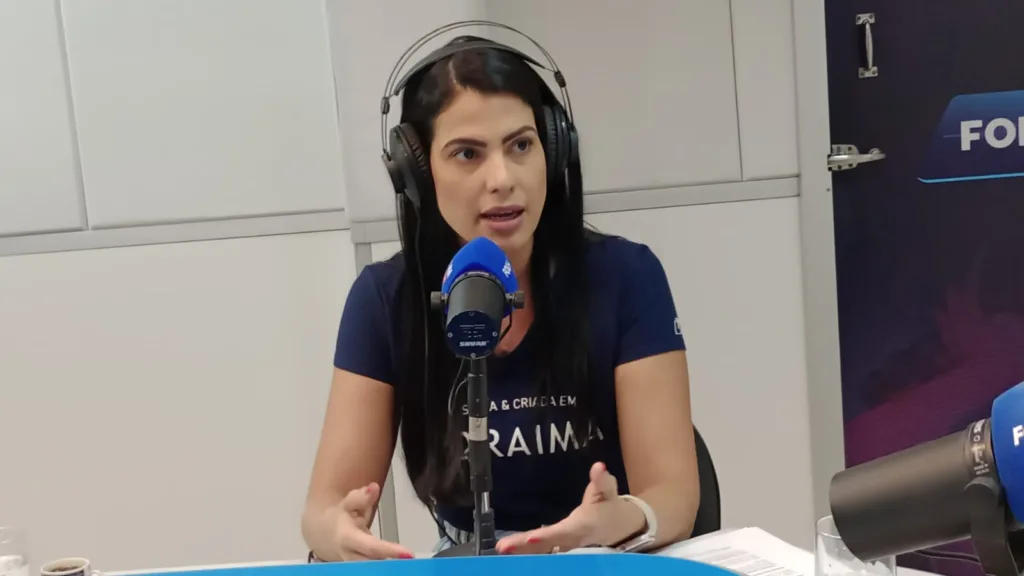 A pré-candidata foi entrevistada no programa Agenda da Semana, na rádio Folha FM, nesse domingo, 4 (Foto: FolhaBV)