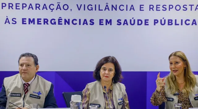 A ministra Nísia Trindade também informou sobre a negociação para a aquisição emergencial de 25 mil doses da vacina contra a mpox (Foto: Matheus Damascena/MS)