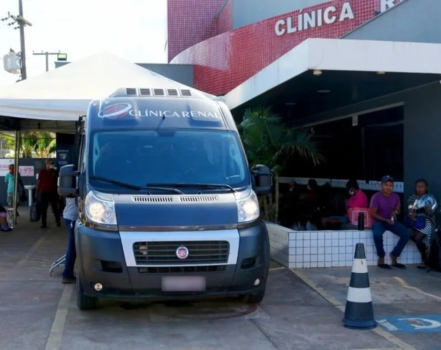 Segundo os trabalhadores, a situação está causando sérios problemas financeiros, incluindo atrasos no pagamento de aluguéis e dificuldades para adquirir alimentos e outros itens essenciais. (Foto: Wenderson Cabral/FolhaBV)