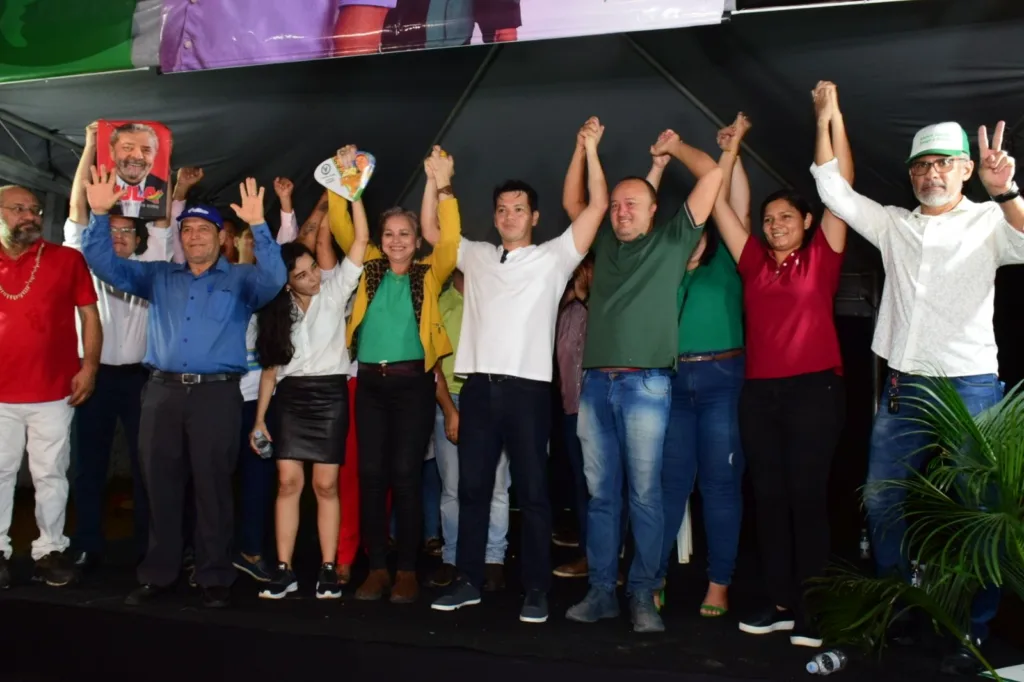 Federação Brasil da Esperança, composta por PT, PCdoB e PV, apresentou 16 candidatos a vereador em convenção (Foto: Nilzete Franco/FolhaBV)