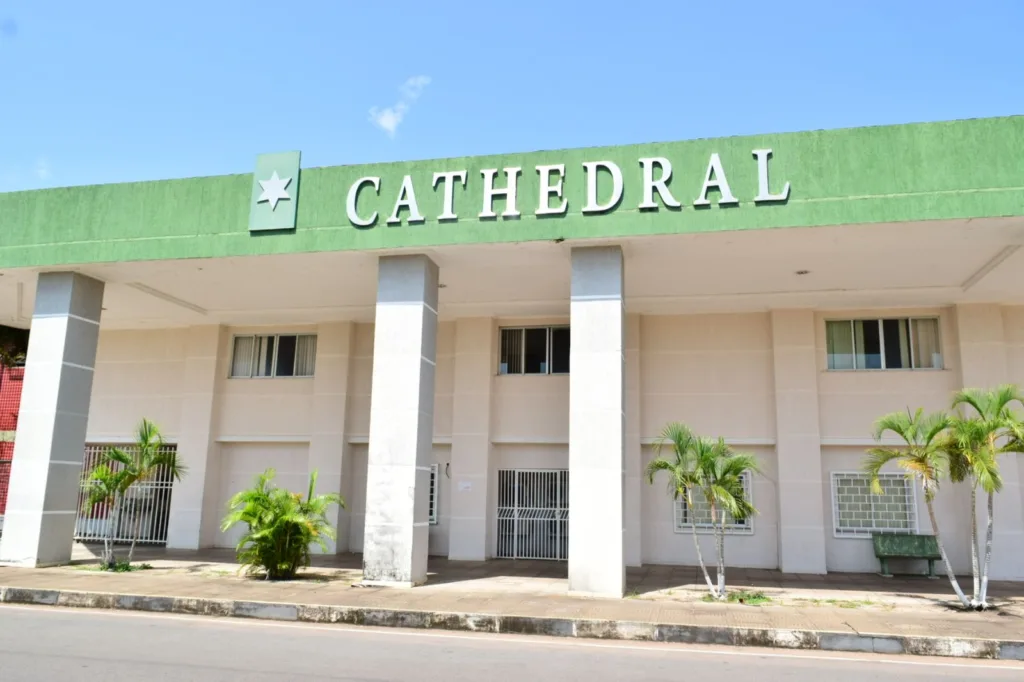 Prédio da Faculdade Cathedral em Roraima (Foto: Nilzete Franco/FolhaBV)