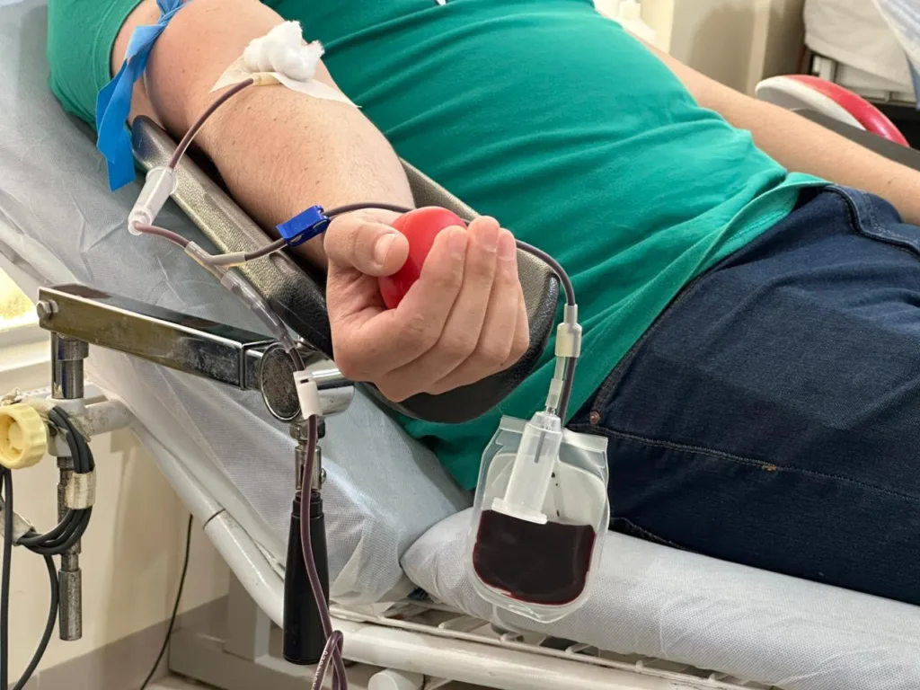 Moradores de sete municípios podem estar inaptos a doar sangue: entenda o motivo