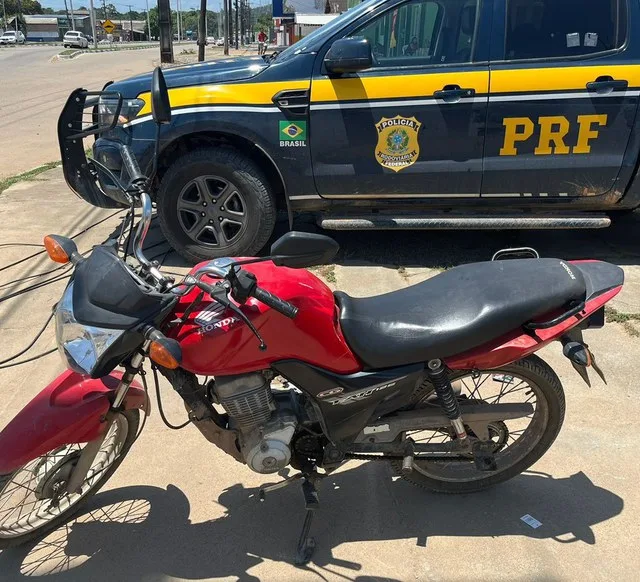 Os veículos adulterados e condutores foram apresentados na Polícia Civil de Mucajaí. (Foto: rerpodução/PRF)