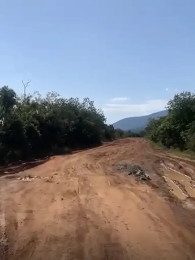 As mais ultrajantes estradas que dão acesso à sede do Uiramutã 