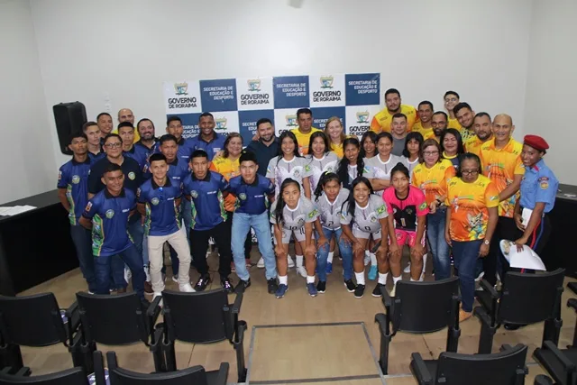 Os times garantiram a vaga na competição nacional após conquistarem o primeiro lugar na modalidade durante as disputas dos 51° Jogos Escolares de Roraima 2024 (Foto: Ascom/Seed) 