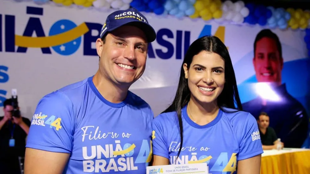 O deputado federal Nicoletti e a deputada estadual Catarina Guerra durante evento de filiação do União Brasil em 2023 (Foto: Divulgação)