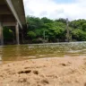 Corpo foi encontrado a 2km da ponte sobre o rio cauamé (Foto: Nilzete Franco/FolhaBV)