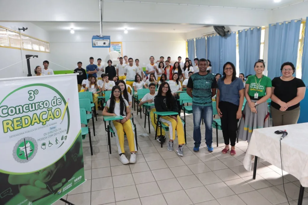 Alunos da rede estadual de ensino durante último concurso de redação da Defensoria Pública (Foto: DPE-RR)