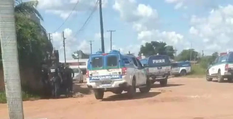 Guarnições da Polícia Militar estiveram no local (Foto: reprodução) 