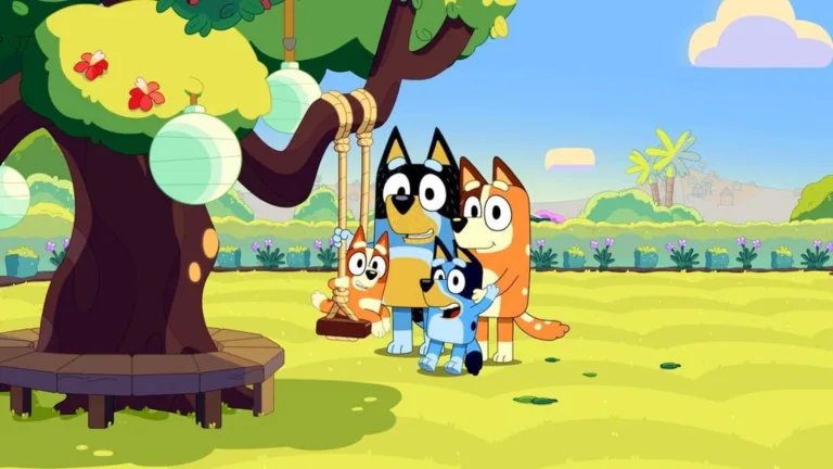 As aventuras de Bluey, uma filhote que vive com sua mãe, pai e irmã. Sua energia e espírito adorável geram todos os tipos de situações divertidas e imprevisíveis (Foto: Divulgação)