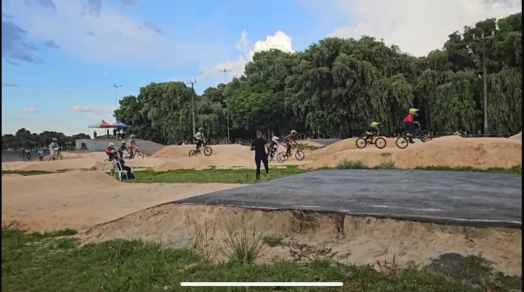 Evento reuniu atletas em dez categorias e destacou a evolução do ciclismo no estado. (Foto: Reprodução)