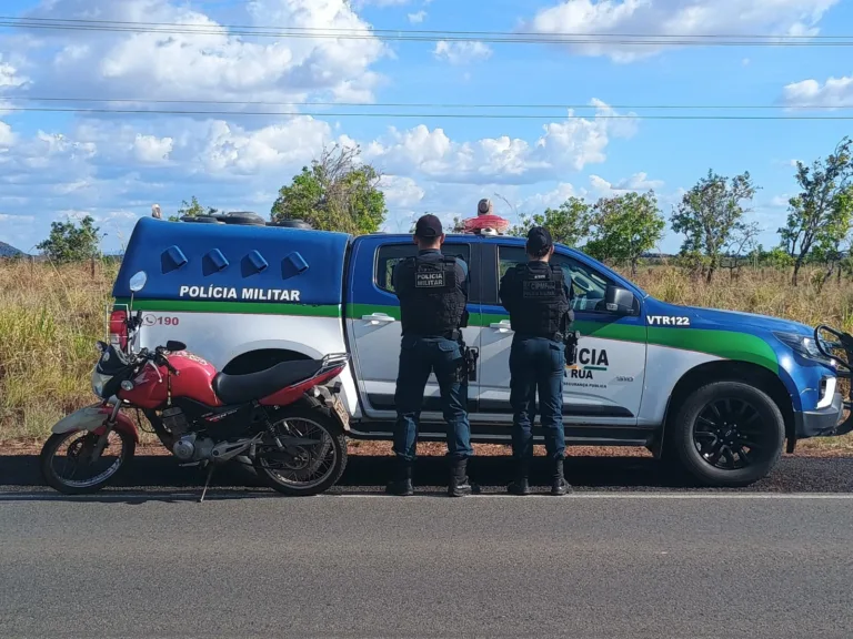 Policiais souberam do paradeiro do veículo após denúncia anônima (Foto: 5ªCipFron)