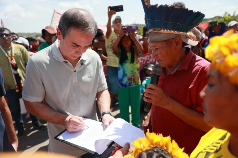 Duda Ramos e Stélio Dener reforçam apoio a indígenas mobilizados contra o Marco Temporal