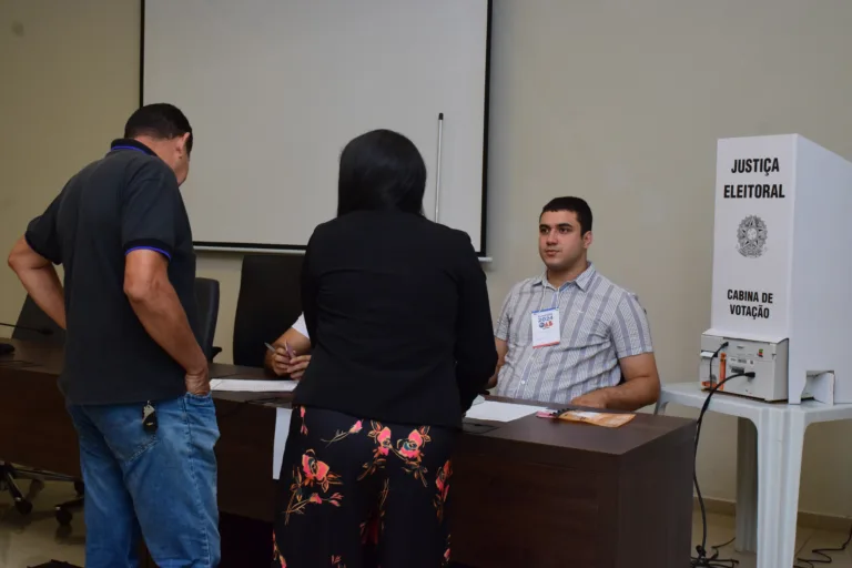 No total, 2.159 advogados e advogadas estão aptos a votar na eleições (Foto: Nilzete Franco/FolhaBV)