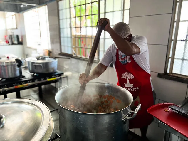 Cozinha do Projeto Sumaúma, da Cáritas Brasileira (Foto: Ascom Cáritas Brasileiras)