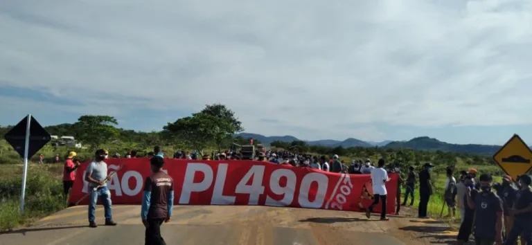 Há muito a ser passado a limpo na fronteira antes de monitorar protesto indígena