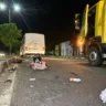 Motociclista sem CNH morre após invadir avenida e bater em micro-ônibus (Foto: Aldenio Soares)