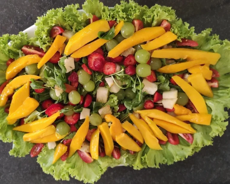 Prefira frutas frescas da região, que são mais saborosas e nutritivas (Foto: Divulgação)