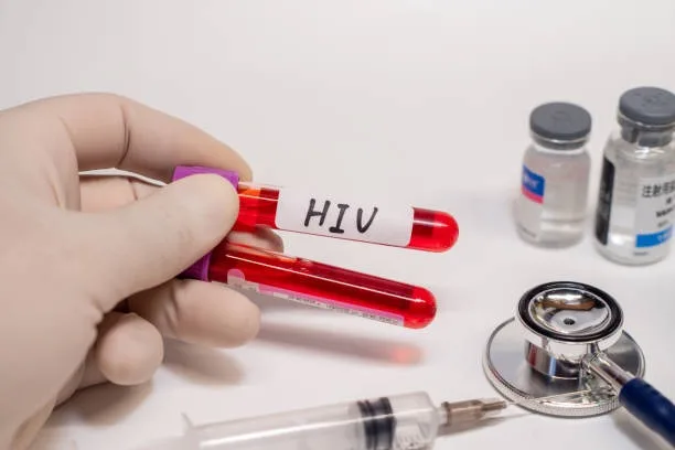 Boa Vista, capital do estado, registrou o maior número de notificações de HIV (259) e de aids (220), além de concentrar 123 casos de sífilis congênita. (Foto: Reprodução/Istock)