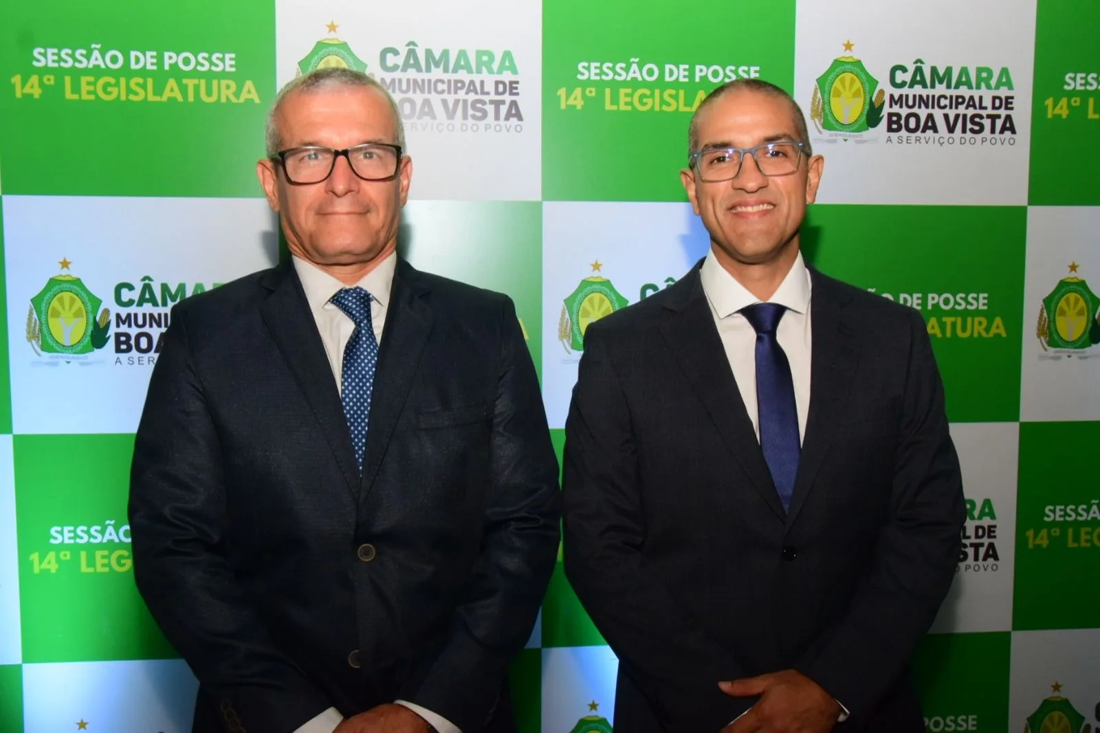 O vice-prefeito Marcelo Zeitoune com o prefeito Arthur Henrique, durante cerimônia de posse em 1º de janeiro (Foto: Nilzete Franco/FolhaBV)