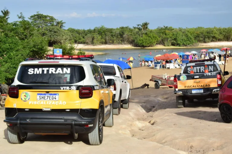 A blitz aconteceu na praia do Caçari (Foto: Nilzete Franco/FolhaBV)