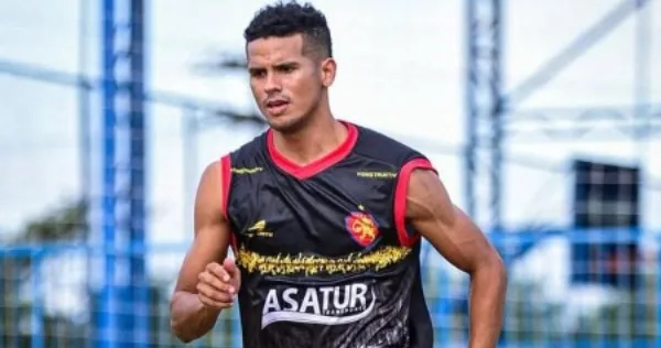 Atacante Nelson Reina segue preparação para estreia no Estadual. Crédito: ASCOM/Sampaio