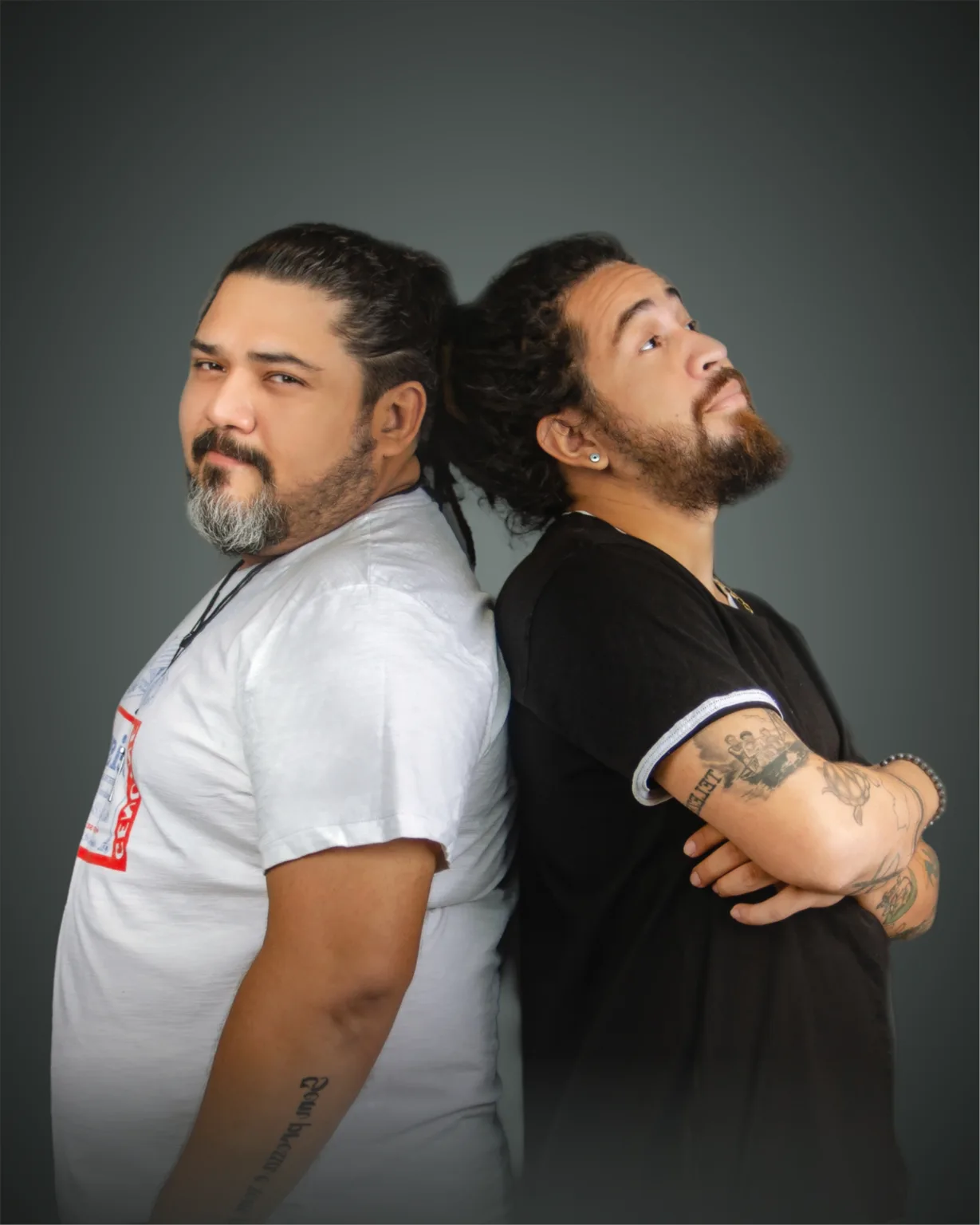 Comediantes Teo Júnior e Roger Siqueira. (Foto: Divulgação)