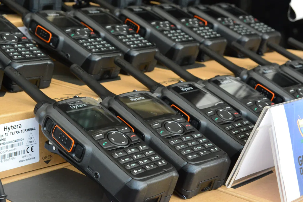 Mais de 800 rádios foram entregues à segurança pública hoje, 7 (Foto: Nilzete Franco/FolhaBV) Mais de 800 rádios foram entregues à segurança pública hoje, 7 (Foto: Nilzete Franco/FolhaBV)