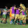 Jogadores do Monte Roraima comemoram no clássico