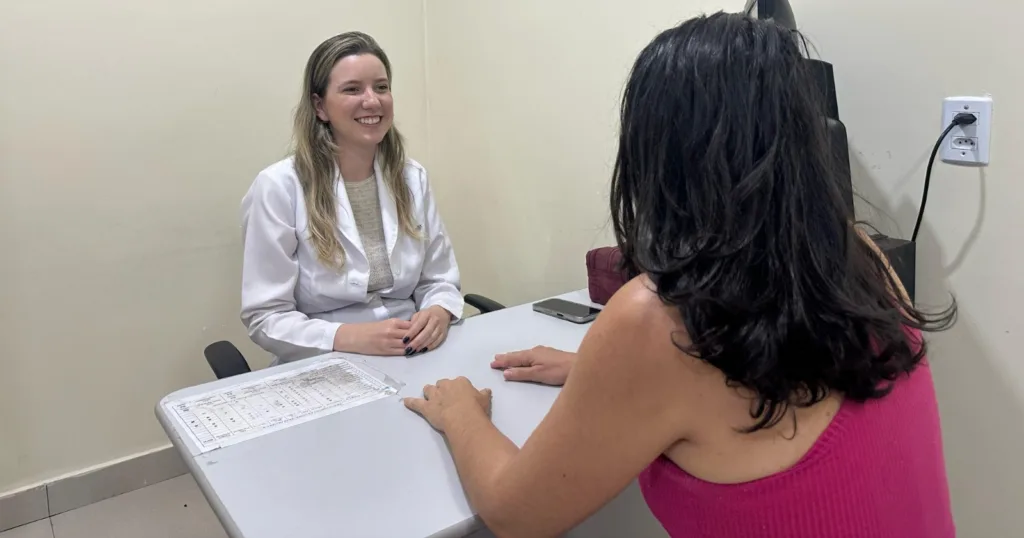 Ginecologista Vanessa Gama Cavalcante, especialista no tratamento da endometriose no Centro de Referência em Saúde da Mulher (Foto: Ascom/Sesau) Ginecologista Vanessa Gama Cavalcante, especialista no tratamento da endometriose no Centro de Referência em Saúde da Mulher (Foto: Ascom/Sesau)