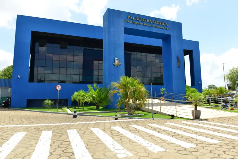 Servidores de poderes podem ficar sem reajuste por demora do Governo em publicar lei