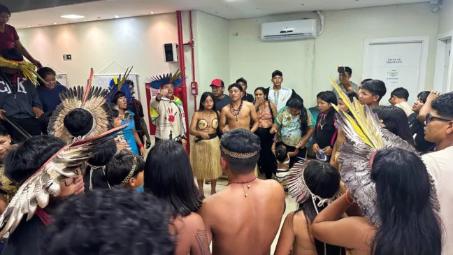 Indígenas voltam a ocupar a sede do Dsei Leste de Roraima