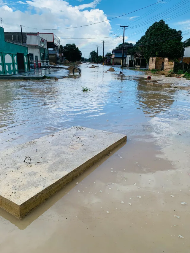 Av Padre Ricardo Silvestre pós chuva em Mucajaí (Foto: Arquivo pessoal)