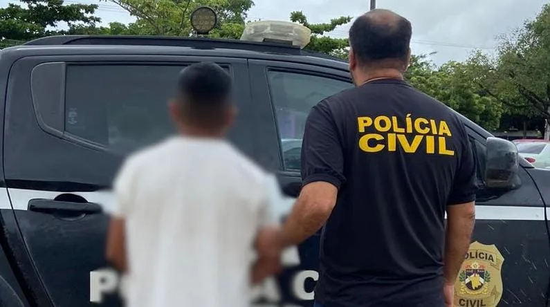 Prisão foi efetuada por policiais da Polícia Civil (Foto: ASCOM/PCRR) 
